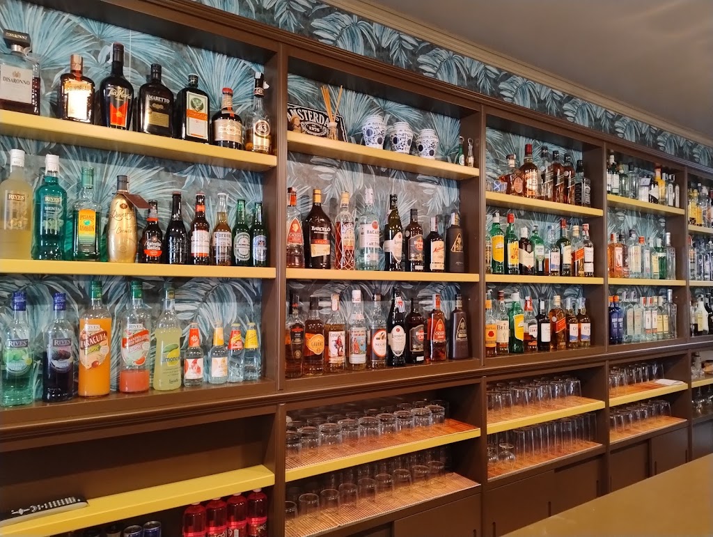 Uno Cafe — Ambiente