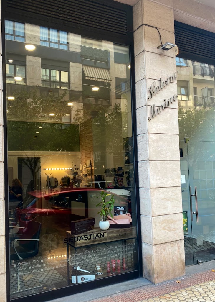Helena Merino peluqueros — Exterior