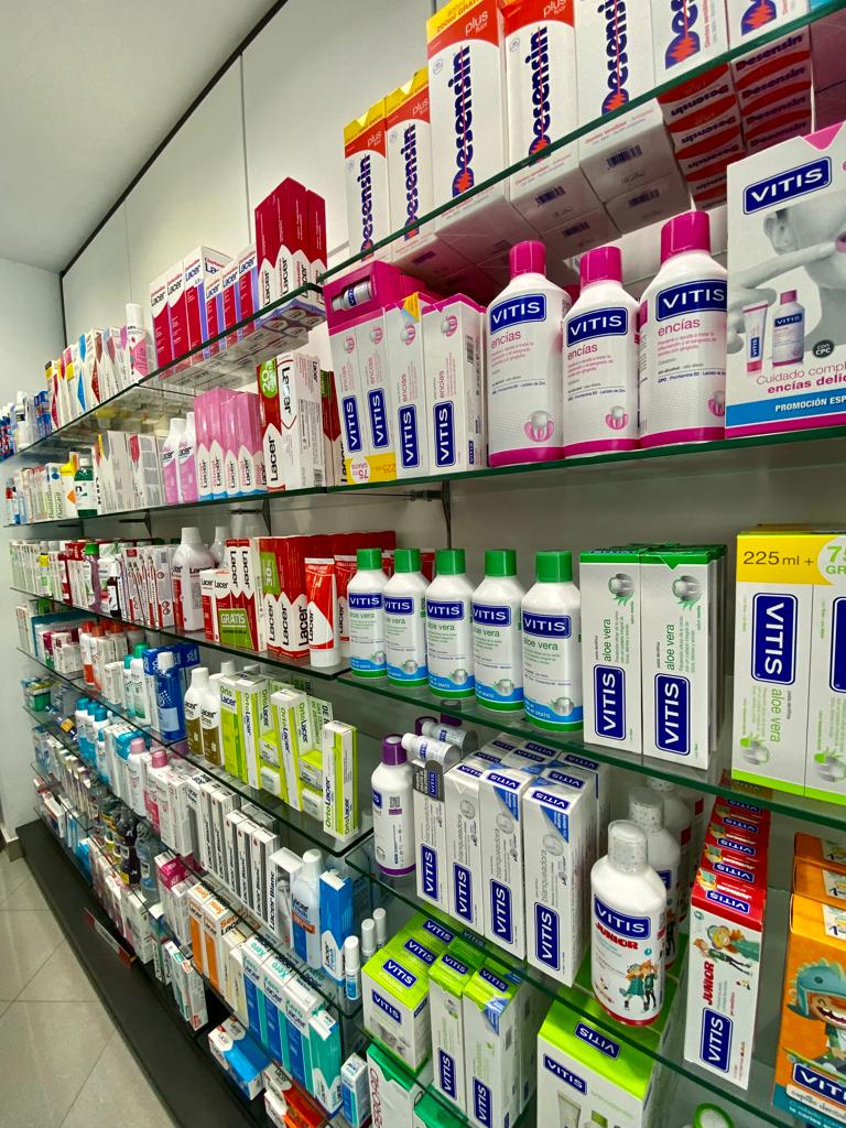Farmacia Cartagena 24 Horas (D. Miguel Cano Perez) — Del propietario