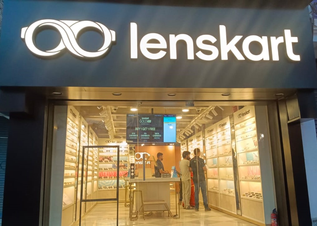Lenskart Com At Akhraghat Road Muzaffarpur