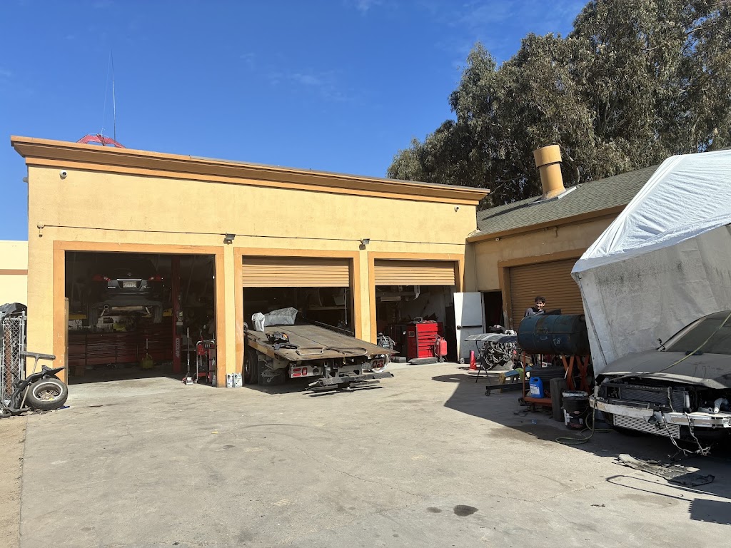 Vortec's Auto Body in Seaside