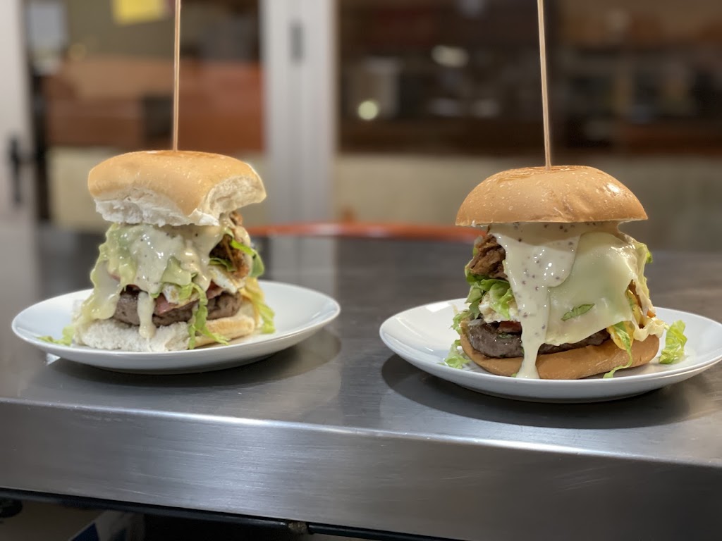 Bar Cafeteria Torrubiano — Hamburguesa