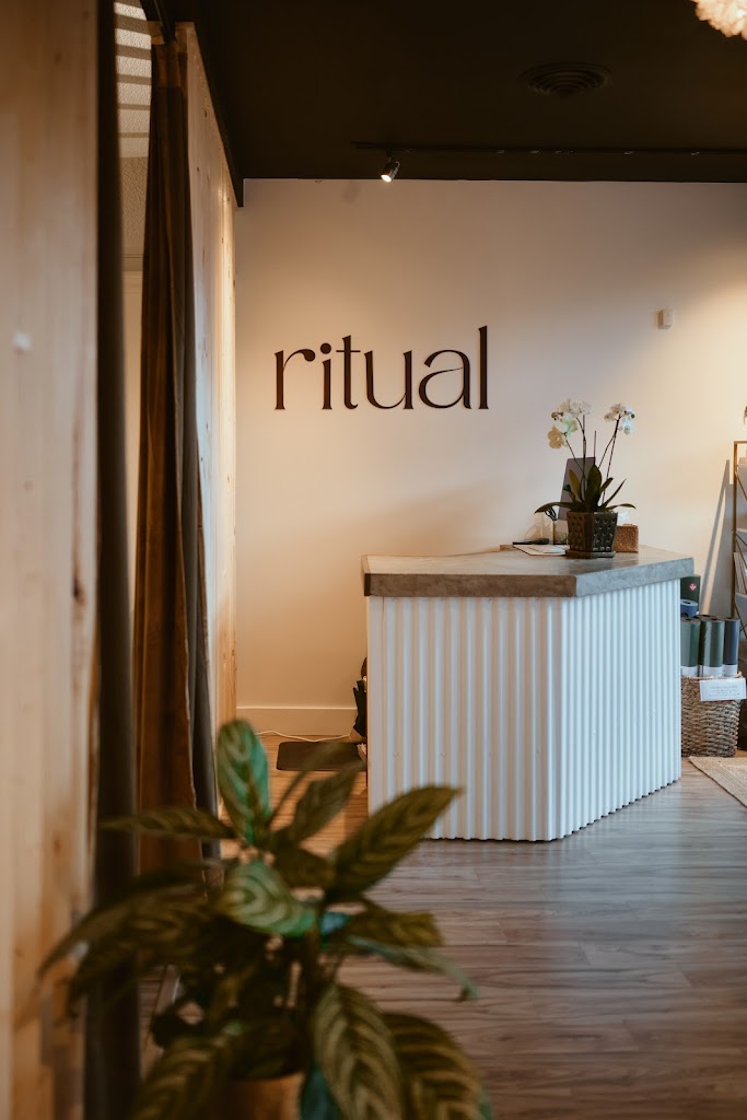  Ritual Yoga