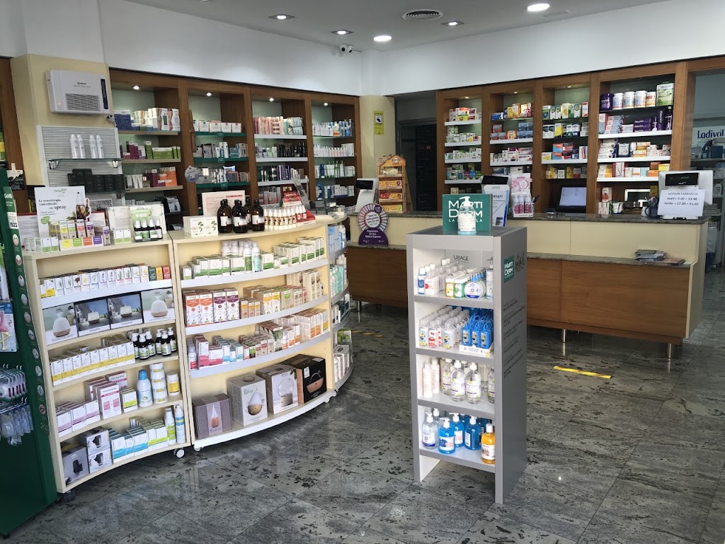 Farmacia Lluis Renau Aguilar — Del propietario