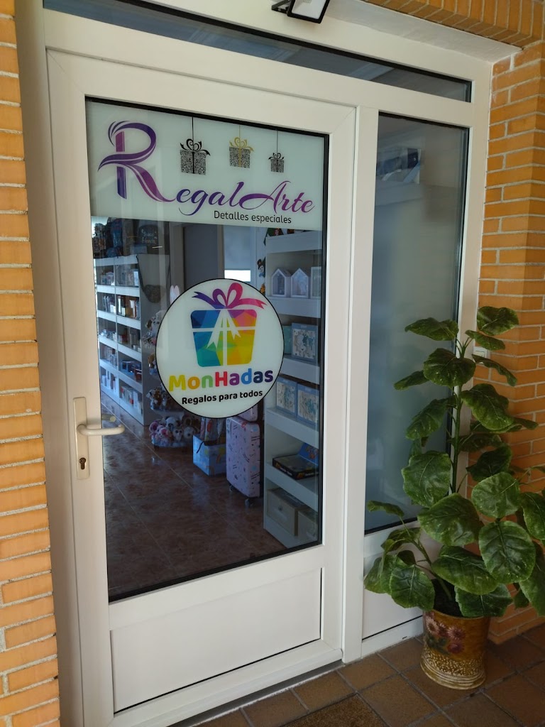 RegalArte & MonHadas