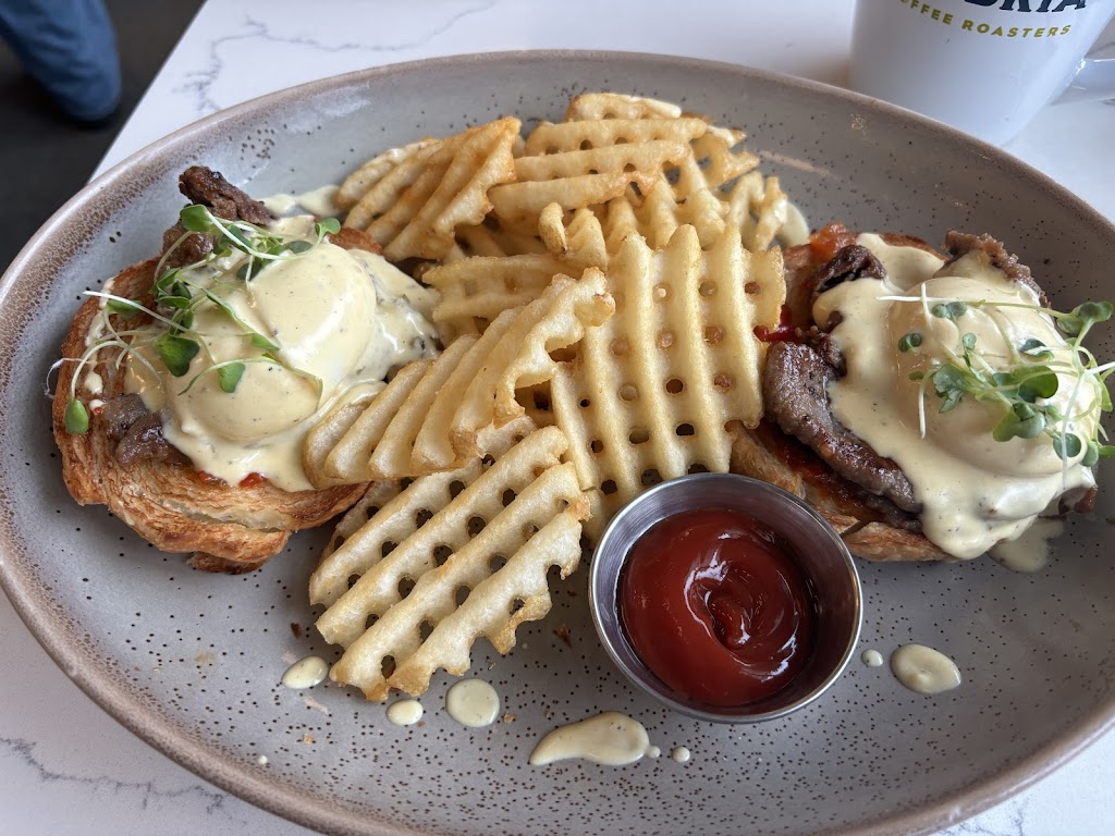 Eggs Benedict