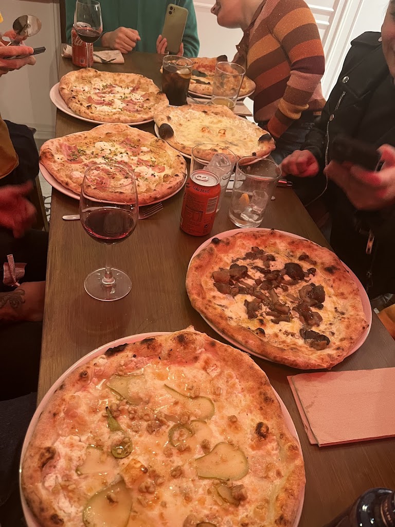 Pazzo pizza 88 — Pizza