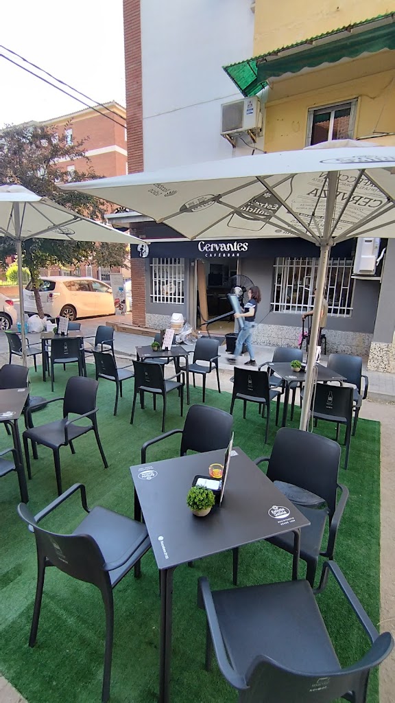 Cervantes cafe & bar