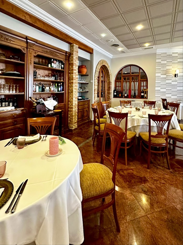 RESTAURANTE SIERRA CAZORLA — Ambiente