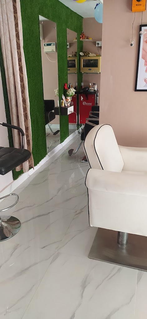 Beauty Zone Ladies And Kids