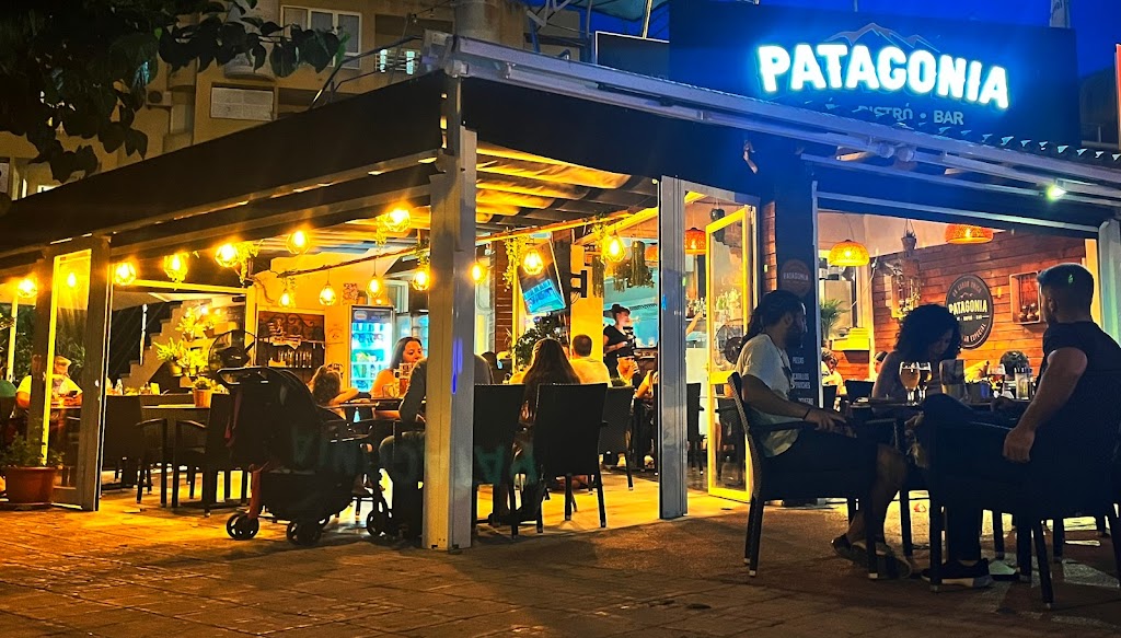 Patagonia, Cafe-Bistro-Bar