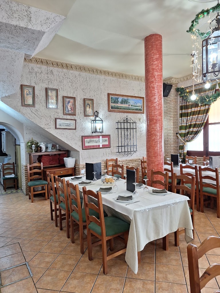 Meson Restaurante Juan Antonio — Ambiente