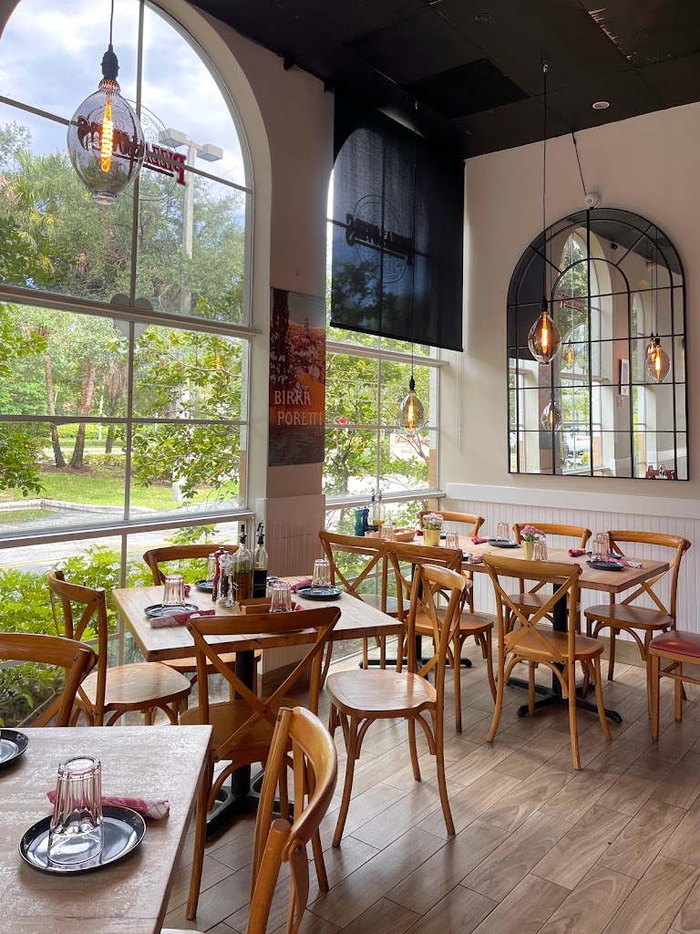 Pizza Lovers Bistro in Weston
