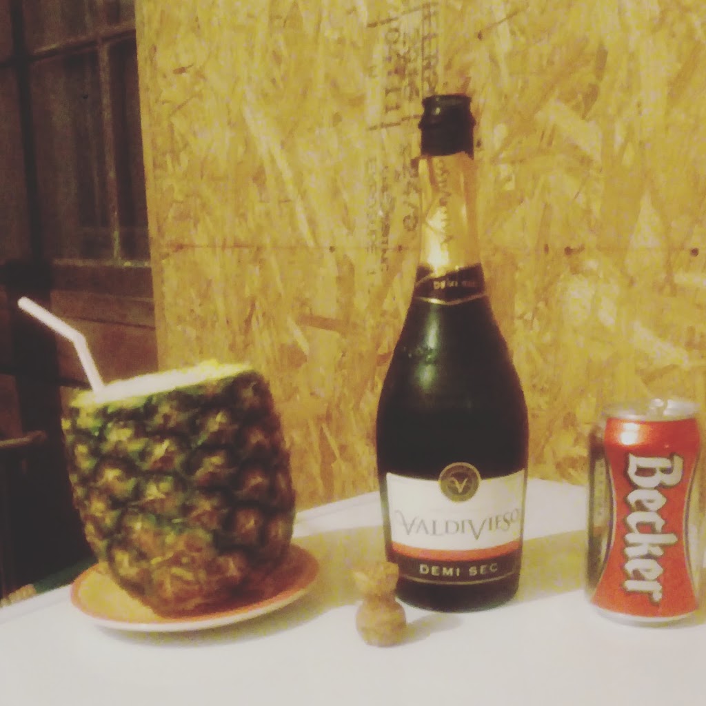 Comida y bebida
