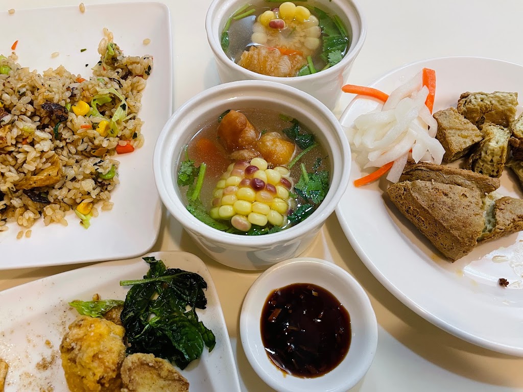 Loving Hut 愛家國際餐飲 宜蘭新月店 的照片