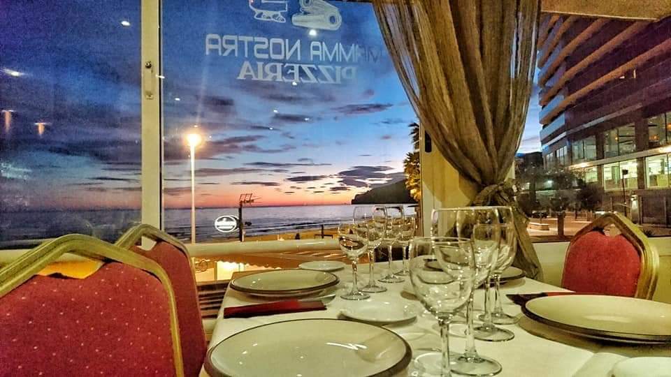 RESTAURANTE-PIZZERIA MAMMA NOSTRA — Ambiente