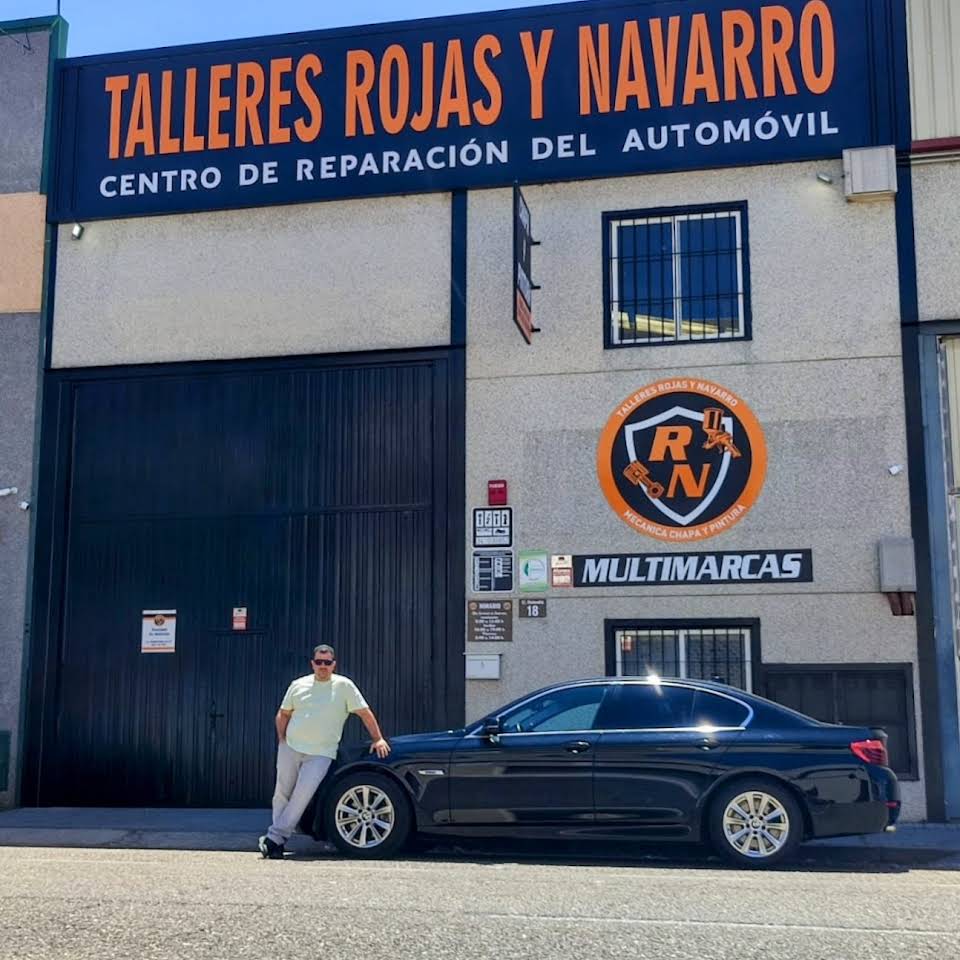 Talleres Rojas y Navarro S.L (Chapa y pintura)