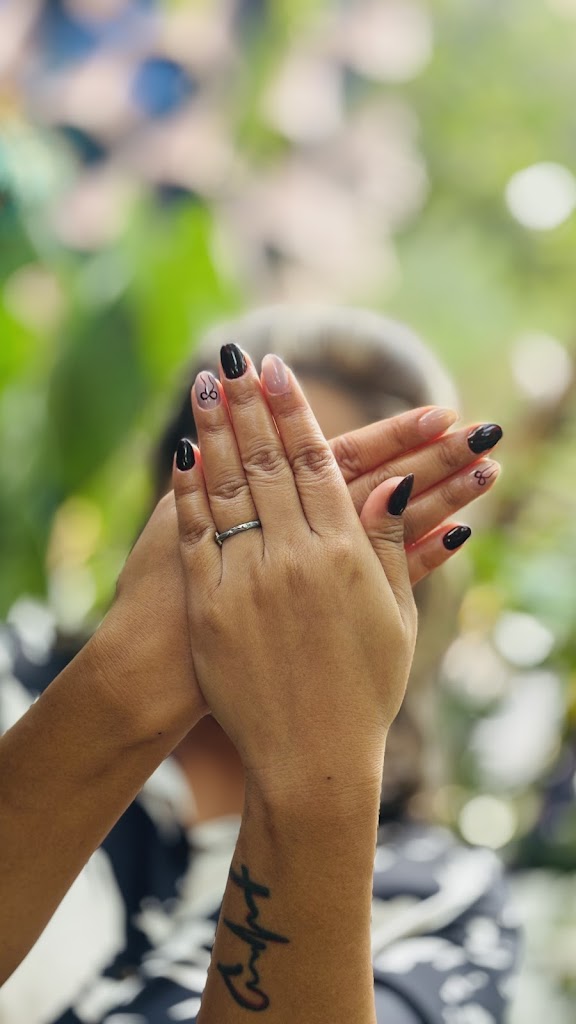 Page 3 Luxury Salon Makeover Studio