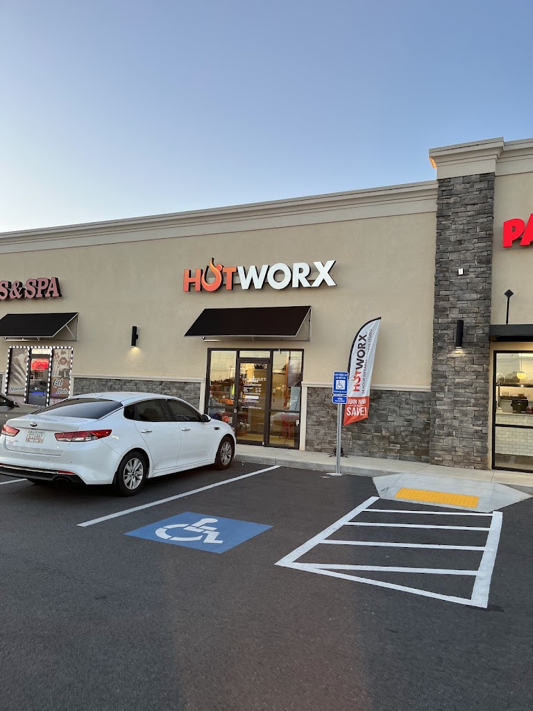  HOTWORX - Bonaire, GA - Warner Robbins