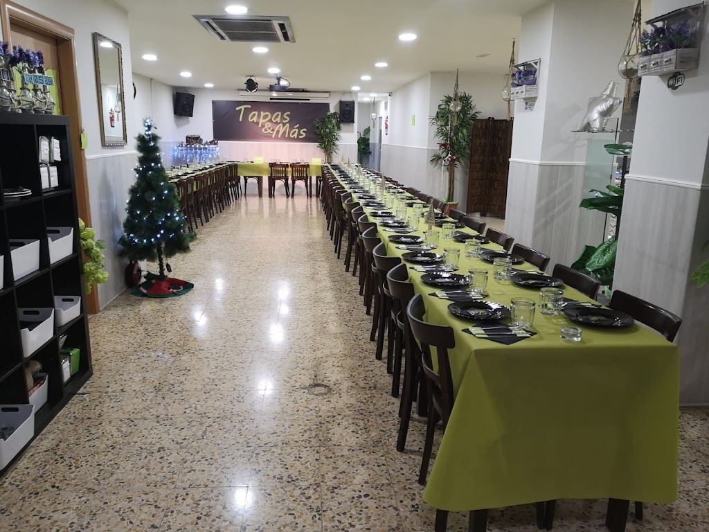 Restaurant Tapas & Mas — Ambiente