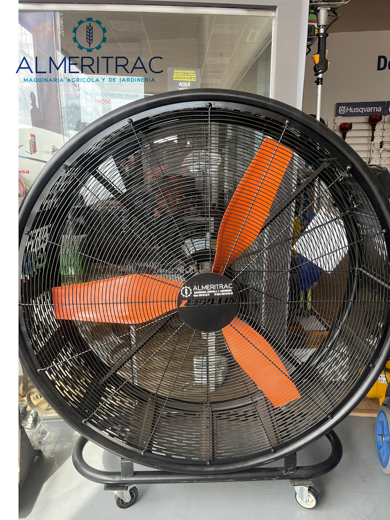 ALMERITRAC SL. (Sede Viator, Almeria) — Interior
