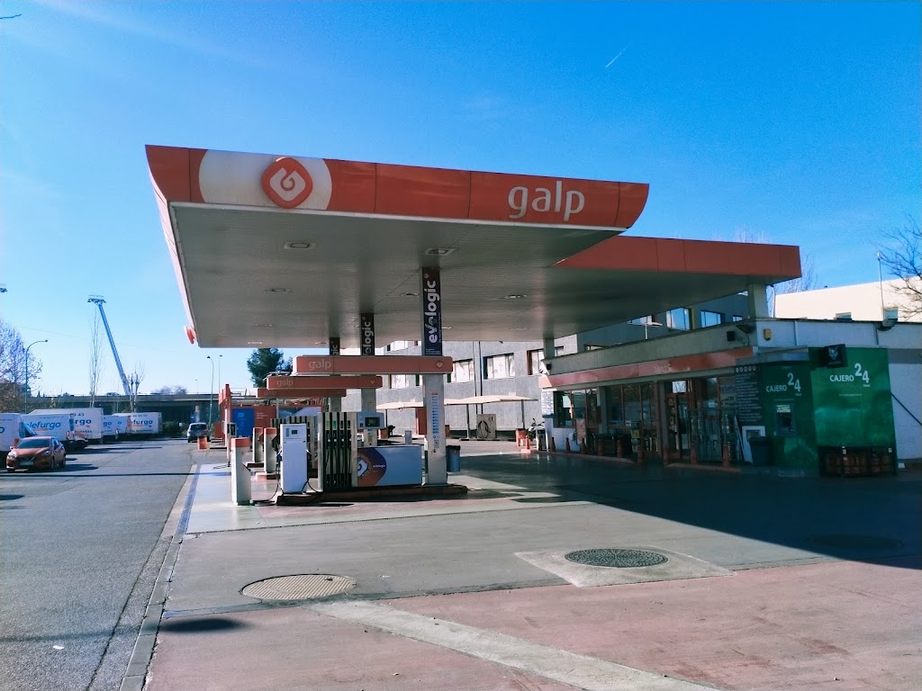 Gasolinera Galp Torreon de Armilla — Exterior