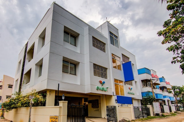 Oyo Perungudi