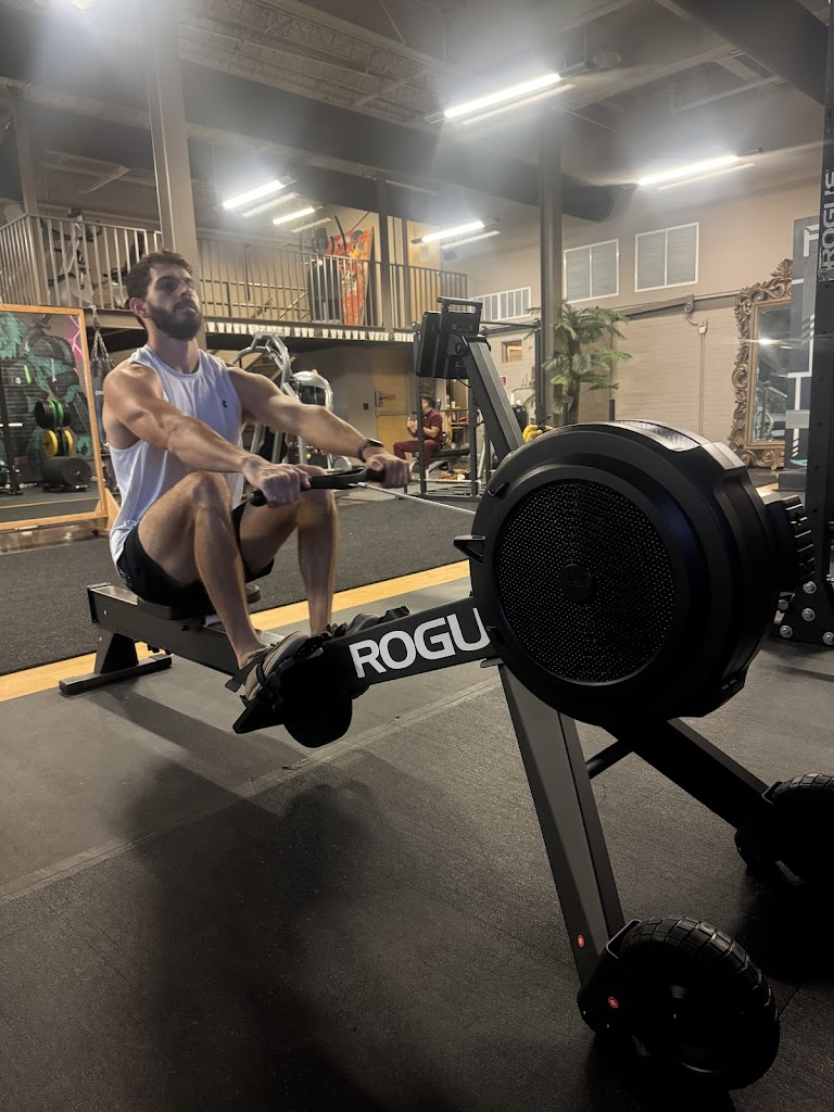  Downtown Iron Gym + Sauna/Cold Plunge