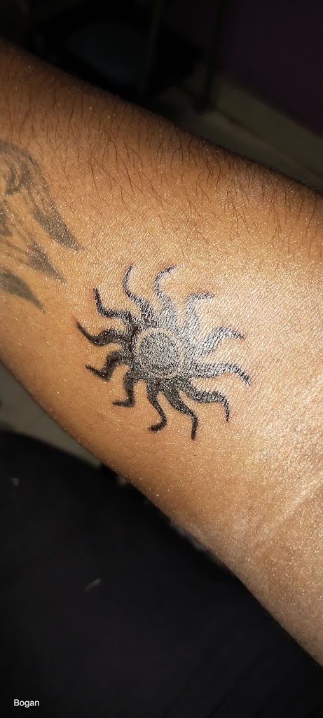 Beauty Queen Parlour