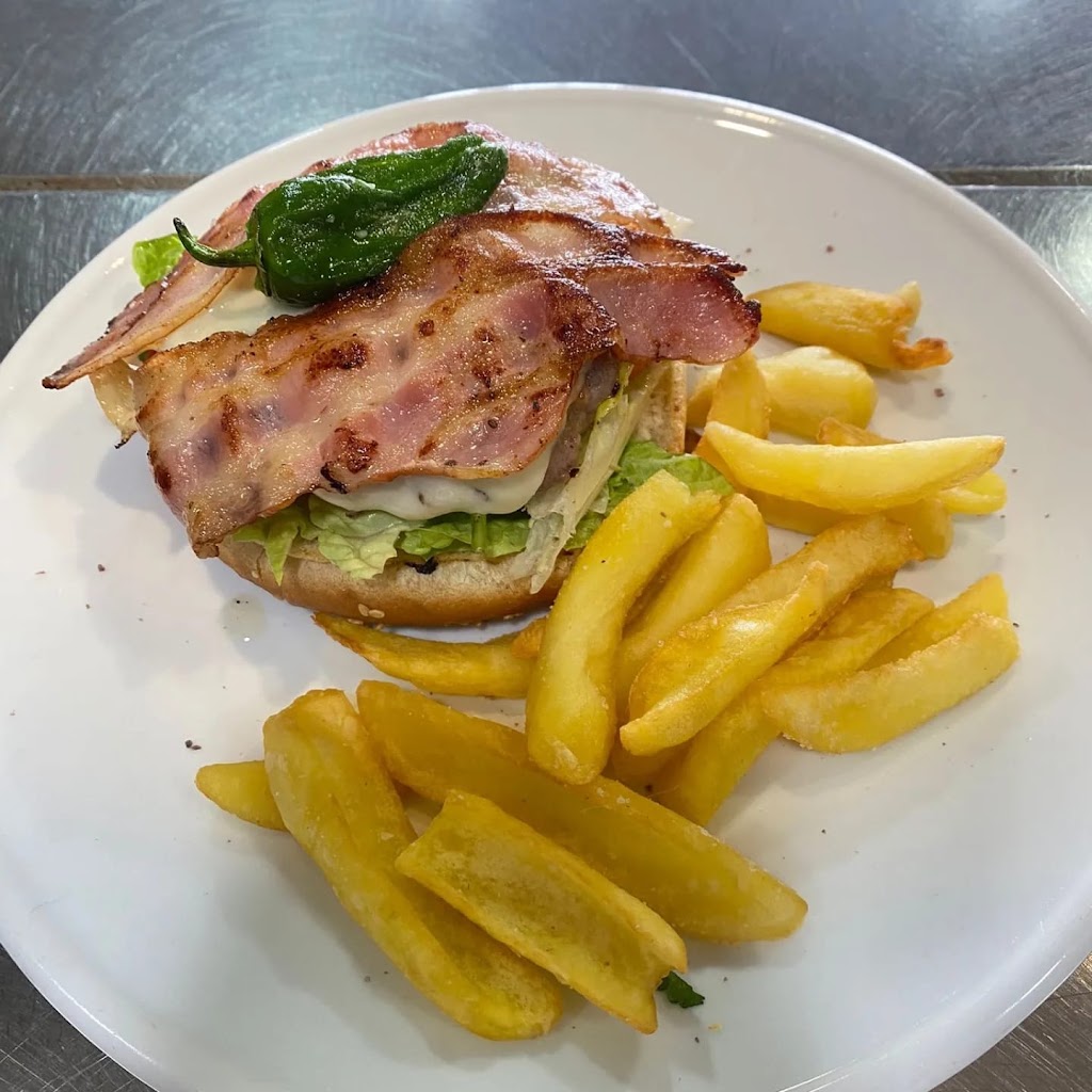 Restaurante La Oficina De Bellvitge — Comida y bebida