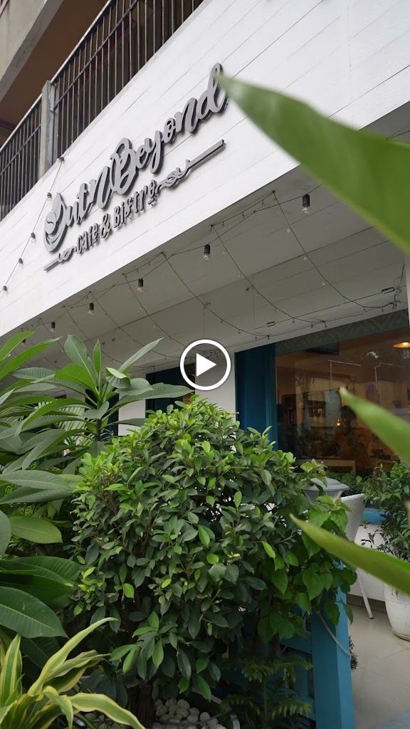Out N Beyond Cafe Bistro