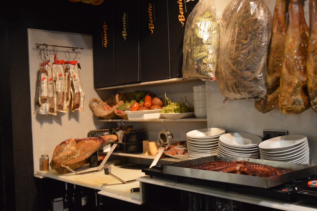 Restaurante Meson La Torre — Comida y bebida
