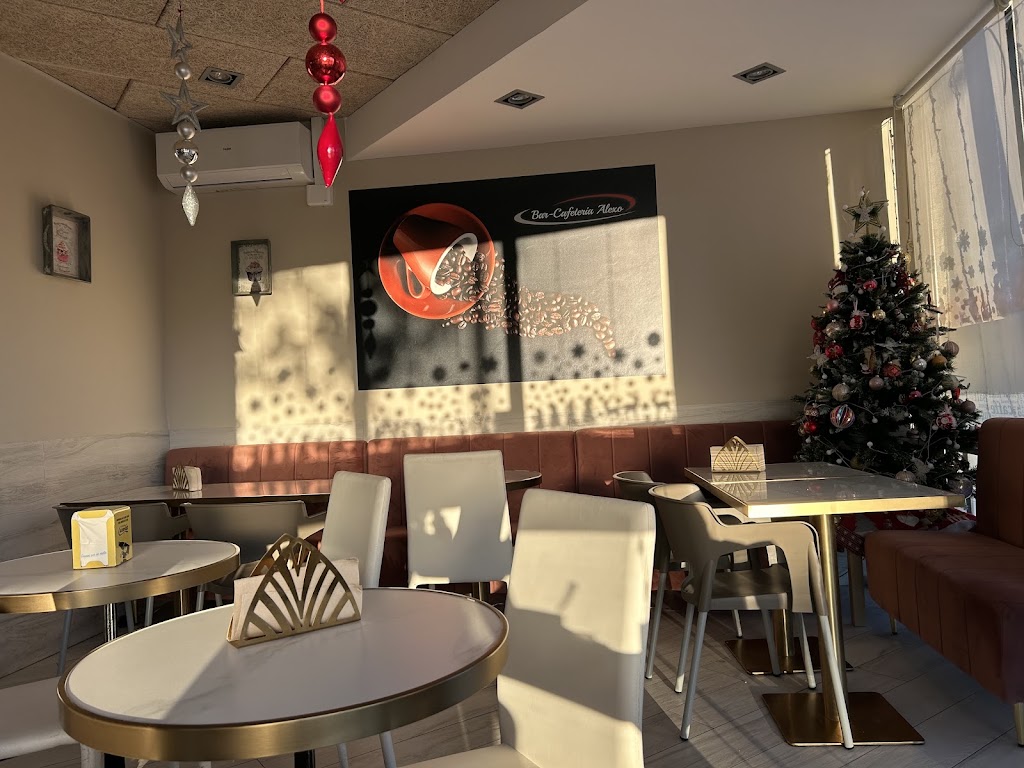 Bar Cafeteria Alexo — Ambiente