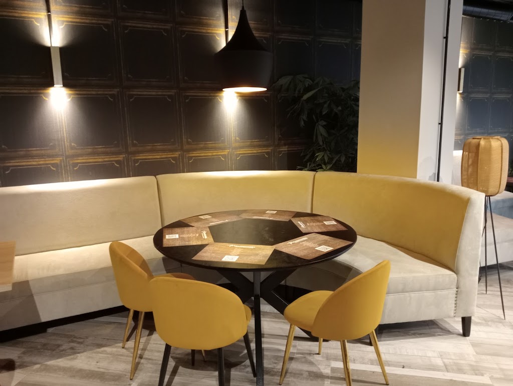 Pizzeria Traizzionera — Ambiente