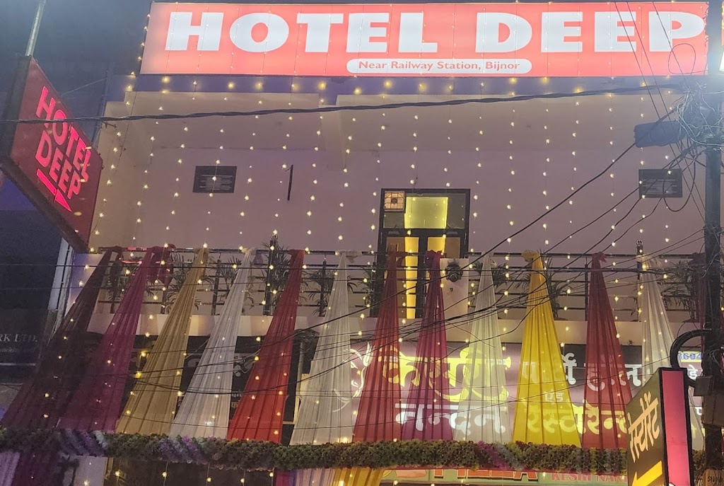 Hotel Deep