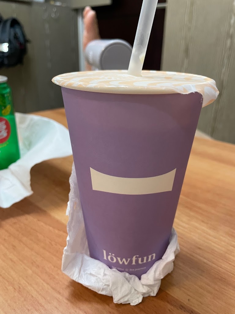 löwfun裸放茶旅 信義店 的照片