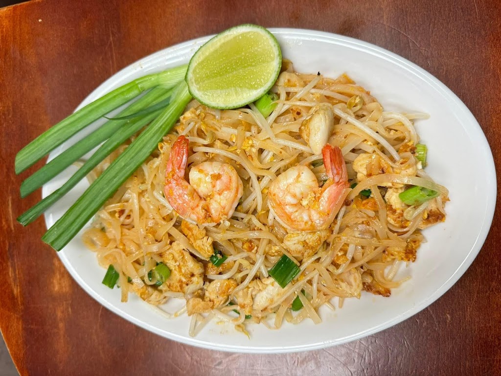  Pha Khao Thai-Lao Restaurant