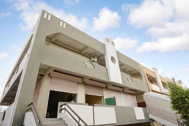 Collection O Hotel Swara Residency