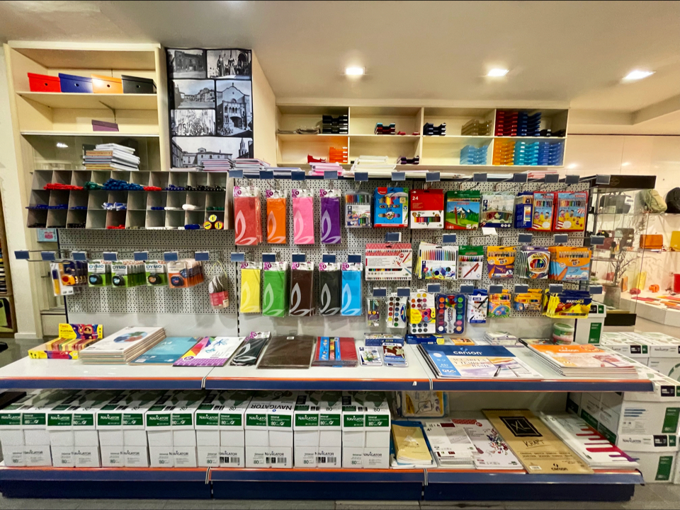 Repro-Abac SL - Material d'oficina, material escolar i copisteria.