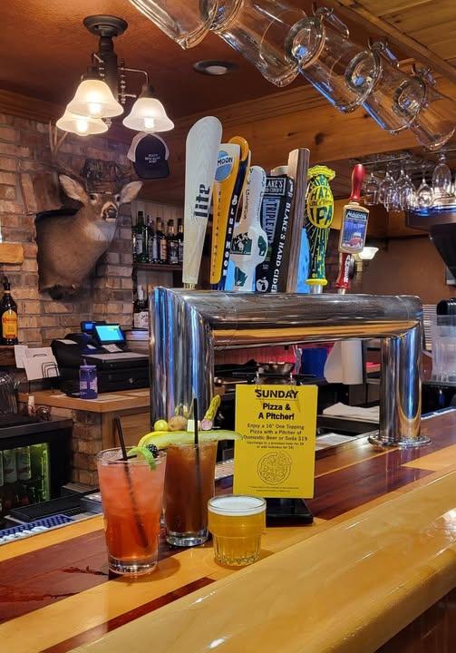  Jug's Hitching Post Saloon & Grill