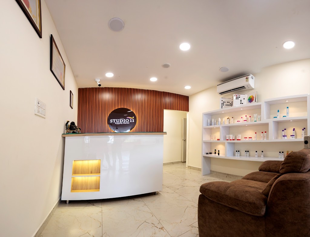 Studio 11 Family Salon Villupuram