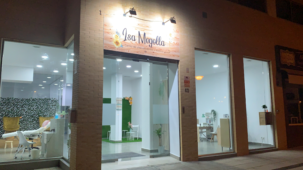 Unas esculpidas y Estetica Isa Megolla