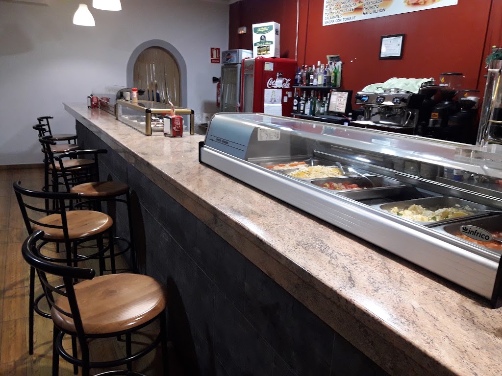 Cafe Tambalache — Ambiente