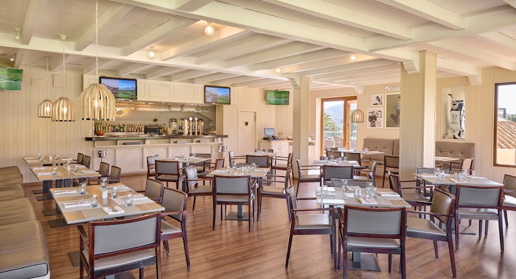 37 Spike & Sports Bar