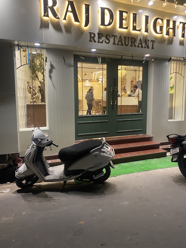 Raj Delight