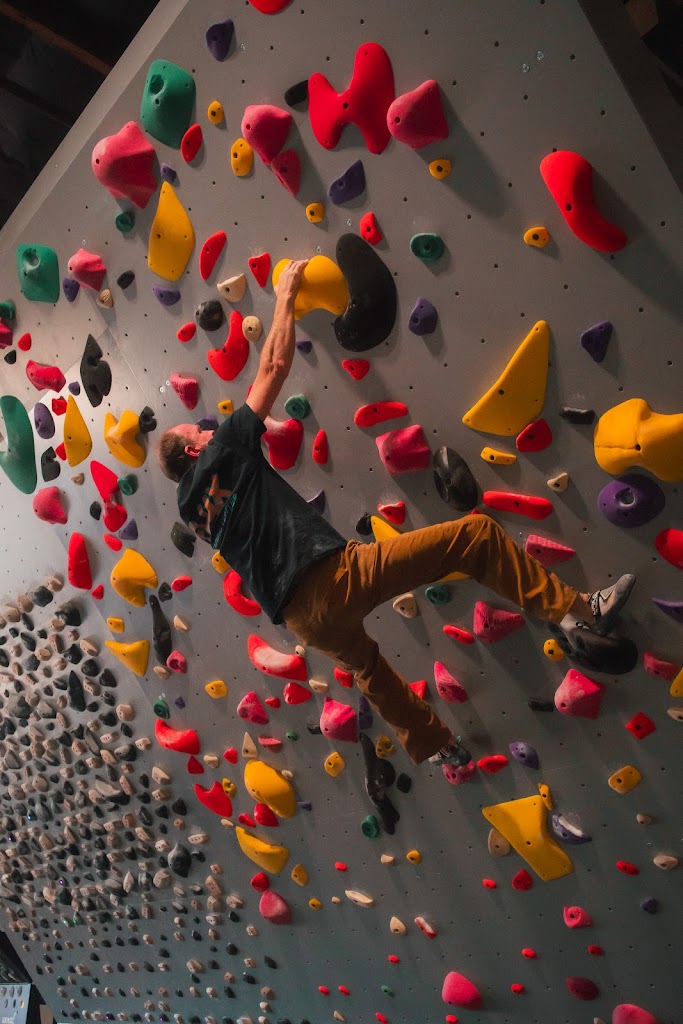  Flux Climbing training center