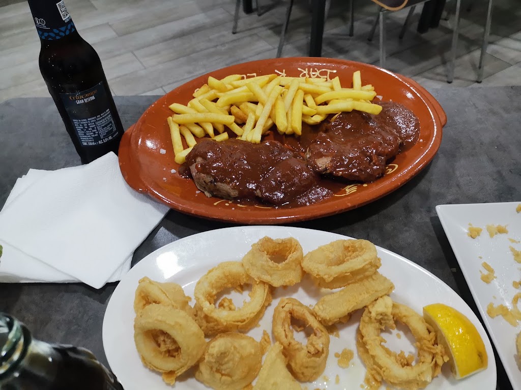 Bar Restaurante El Tordo — Comida y bebida