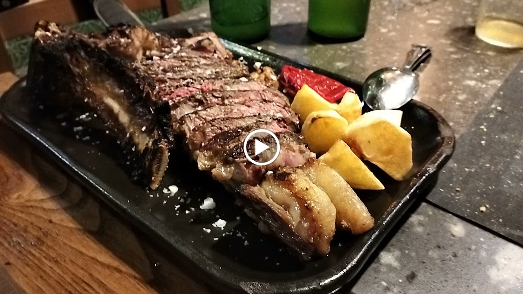 Restaurante Sidreria El Ferroviario — Videos
