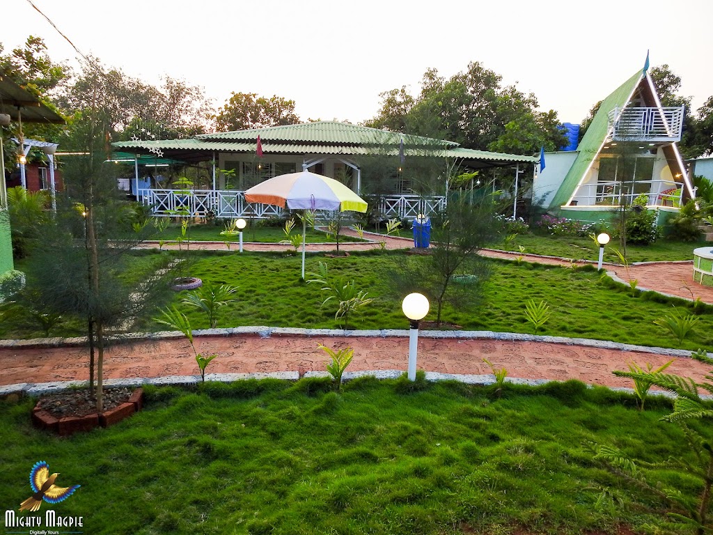 Paper Boat Resort
