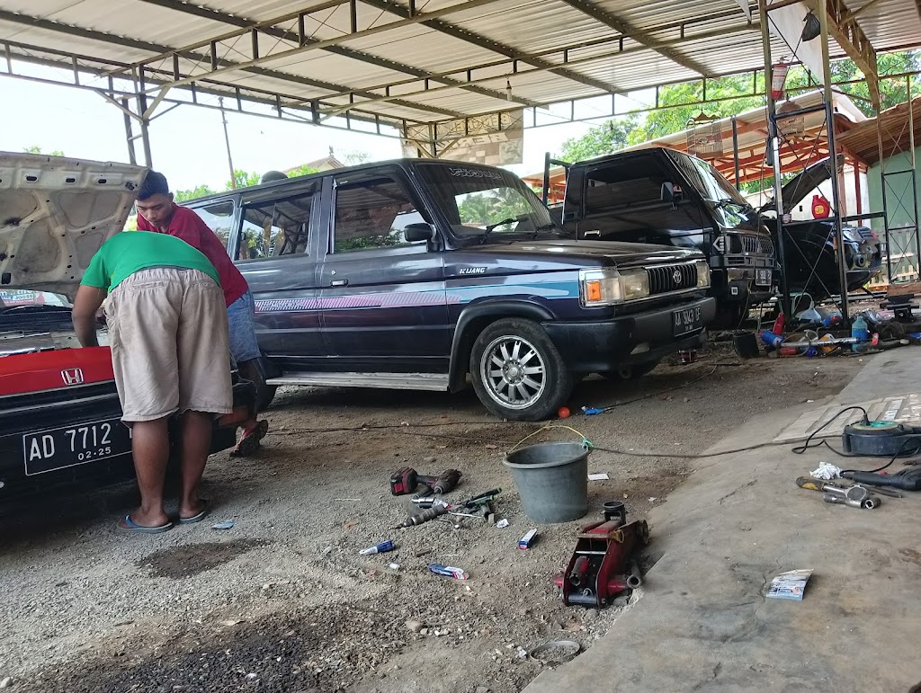 BENGKEL MOBIL BERKAH